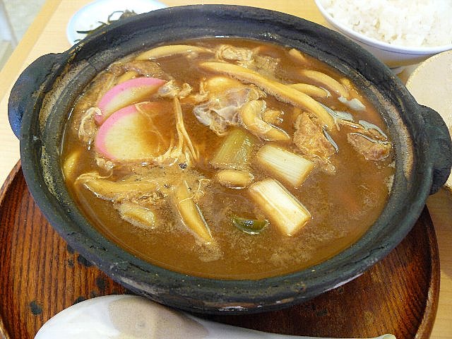 味噌煮込みうどん（玉子入り）