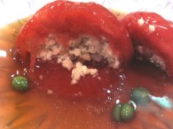 トマトのおぼろ肉詰め（内部）