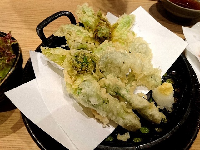 山菜の天ぷら