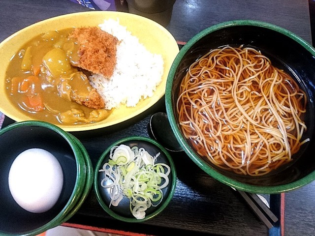 カツカレーセット＋生たまご