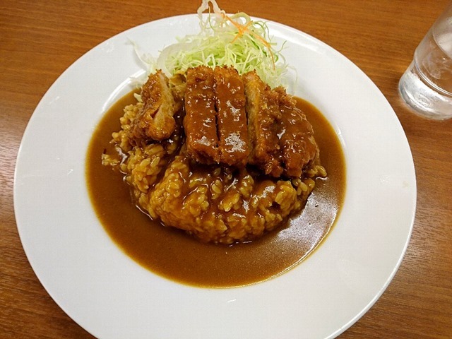 カツカレー（ライス小）