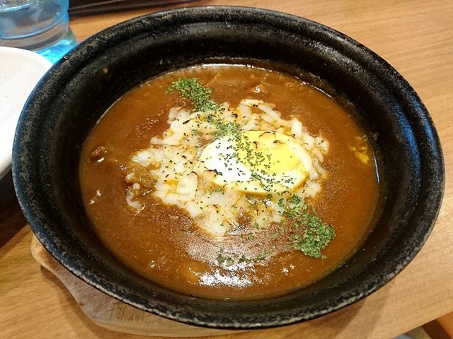 焼チーズ牛すじカレー