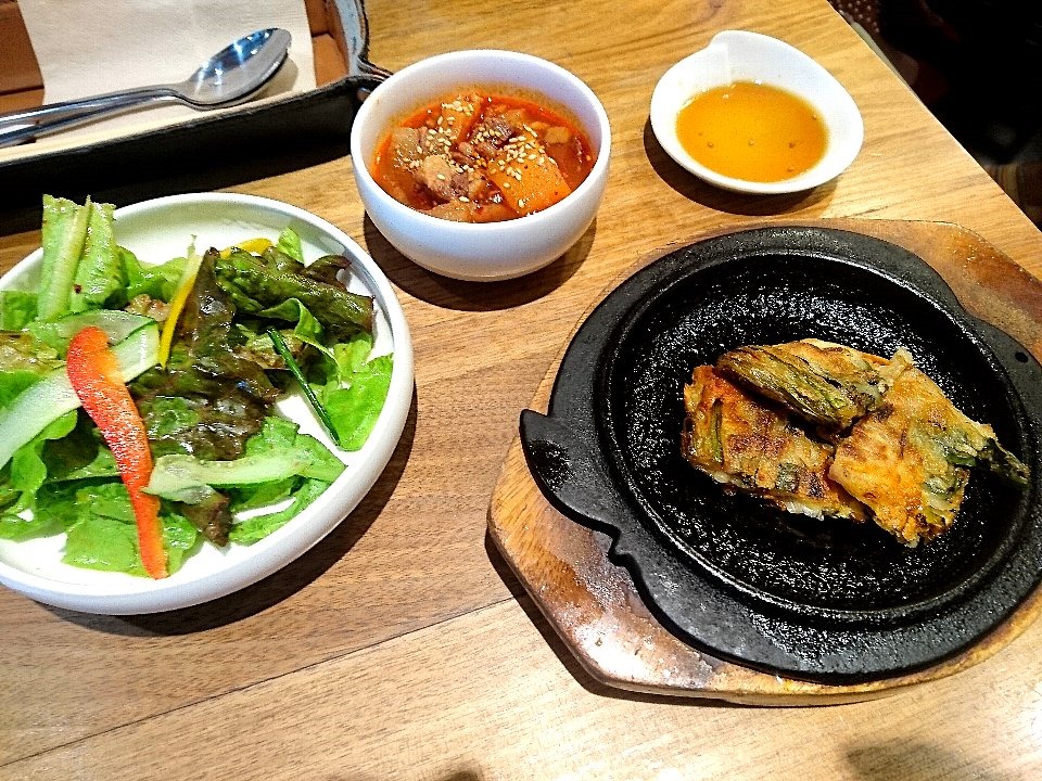 飽きずに食べられるから「盛岡冷麺」は不思議なのだ。ぴょんぴょん舎 Te-suの「盛岡冷麺」でランチ。（東京スカイツリータウン・ソラマチ店：墨田区押上1丁目  東京ソラマチ6F） - モモログ4