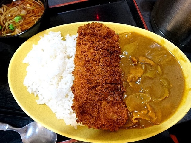 ジャンボカツカレー