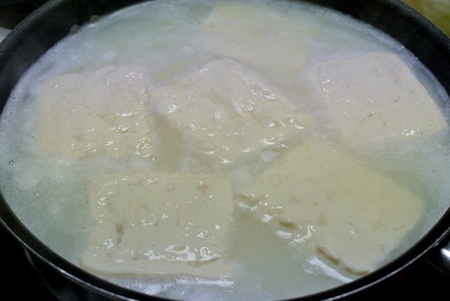 佐嘉平川屋のとろけて美味しい温泉湯豆腐