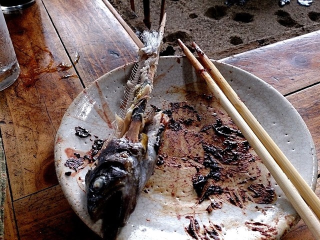 食べ終えた山女魚