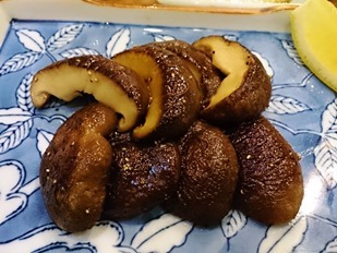 椎茸バター焼き