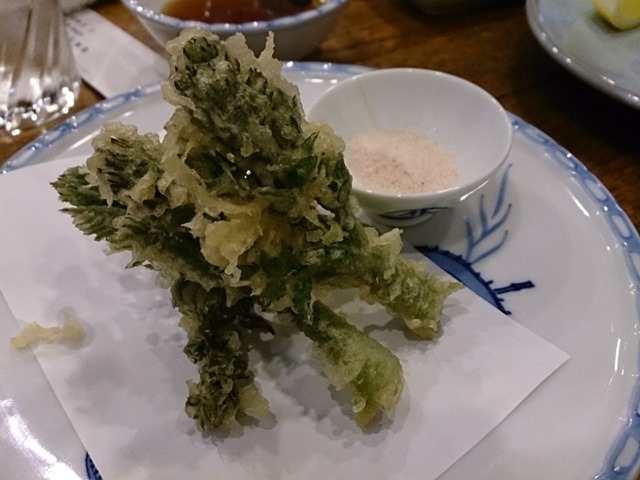 たらの芽の天麩羅。ほとんど一人で食べた。