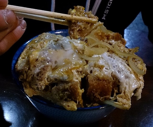 ニュー王将のかつ丼大盛り