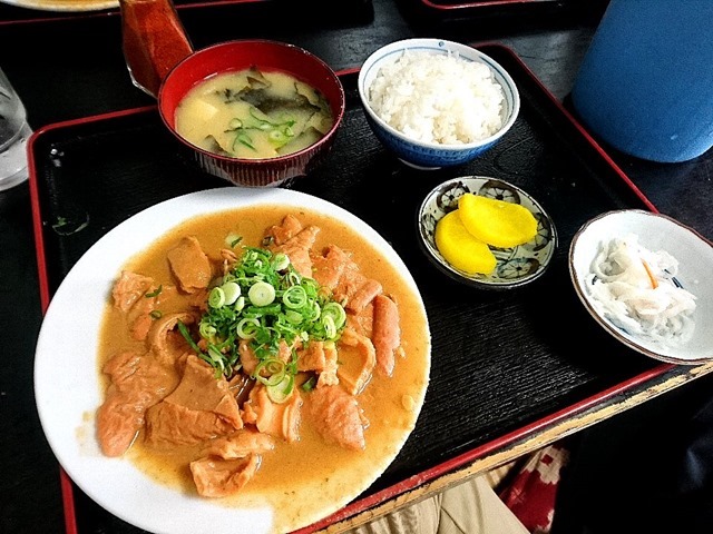 ホルモン定食（大・小）