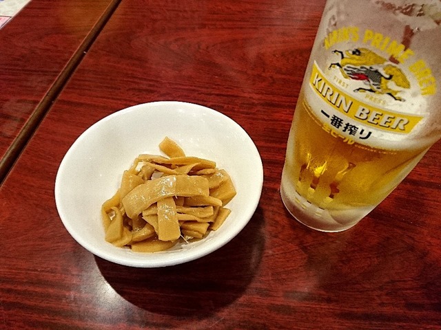 ビールとしなちく