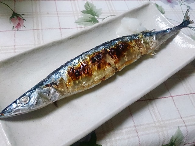 秋刀魚の塩焼き