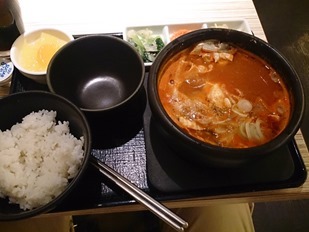 海鮮スンドゥプご飯は食べない