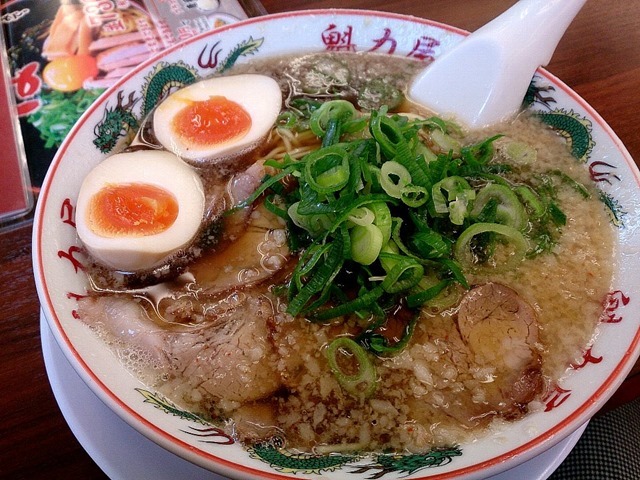 醤油味玉ラーメン