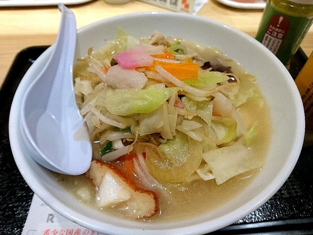 野菜たっぷり食べるスープ（塩味）