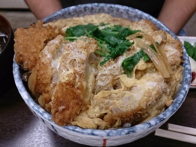 かつ丼大盛り