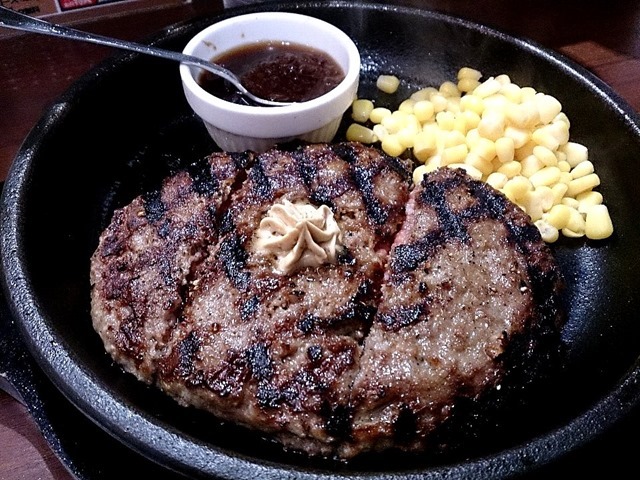 いきなり！ステーキ錦糸町店のワイルドハンバーグ