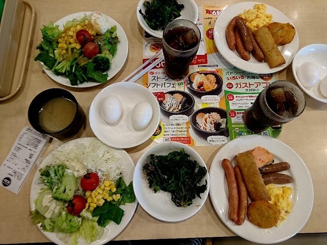 ガスト浅草雷門店の朝食