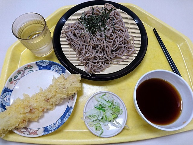 ざるそば大盛とちくわ天