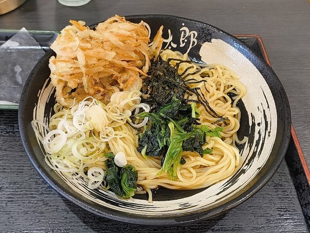 ぶっかけにしてかきあげをのせてやる
