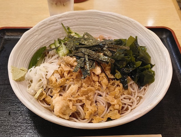 冷したぬきそば（大盛）