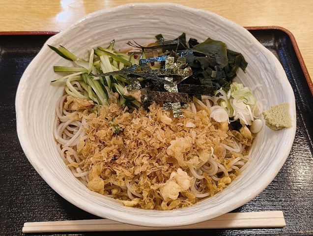 冷したぬきそば（大盛）