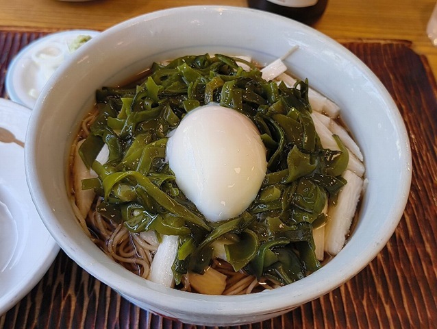 巣ごもりそば