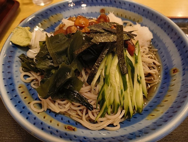 冷しなめこおろし