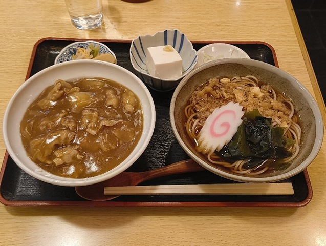カレー丼セット（たぬき）