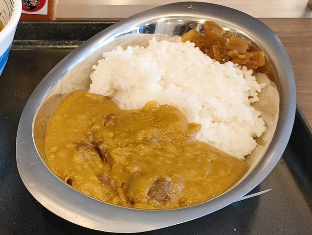 黄色いカレーライス