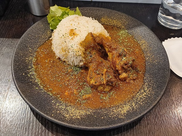 クミンチキンカレーとバスマティライス