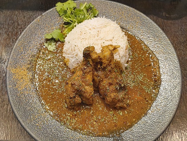 クミンチキンカレーとバスマティライス
