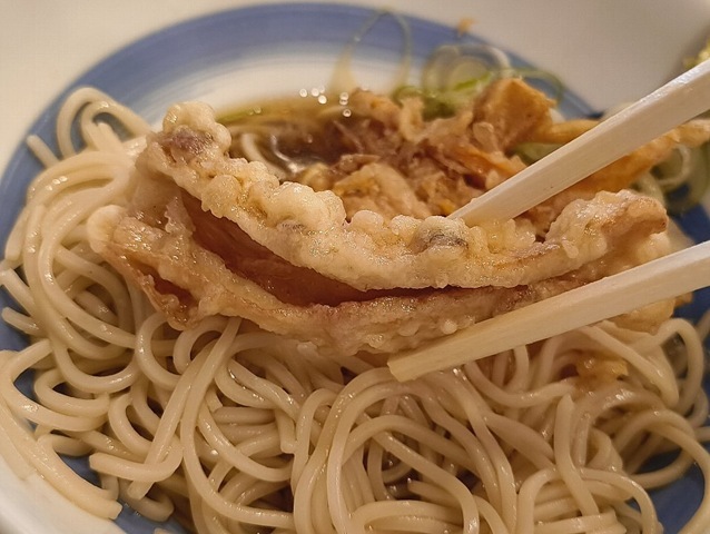 ちくわ天も食べる