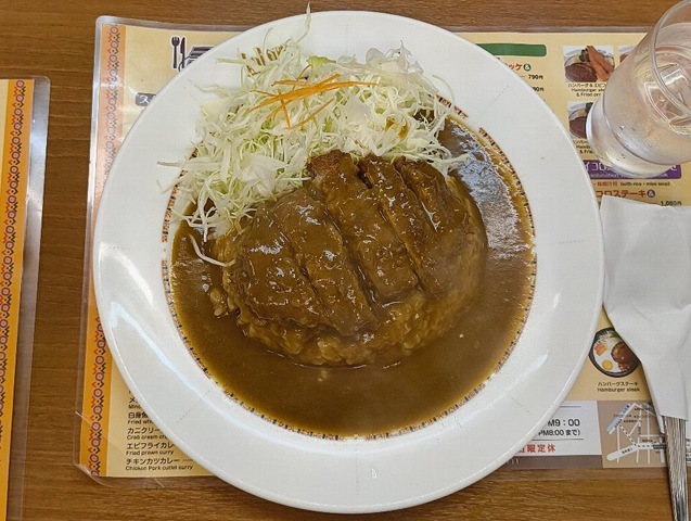カツカレー（ご飯半分）