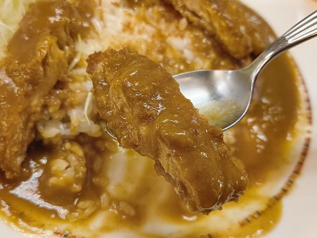 カツも食べる