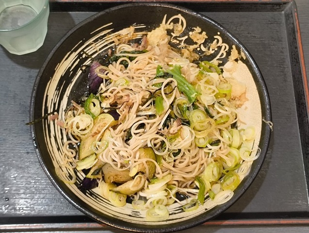 蕎麦を混ぜてみる