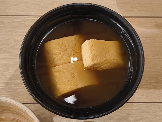 くら出汁たっぷりだし巻