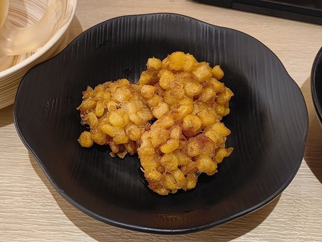 とうもろこしのかき揚げ