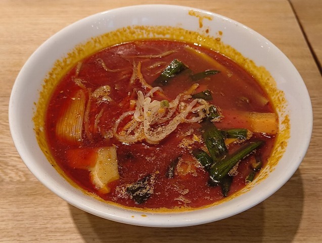 ユッケジャン辛温麺
