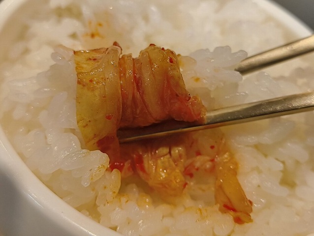 白菜キムチでご飯を巻くのだよ