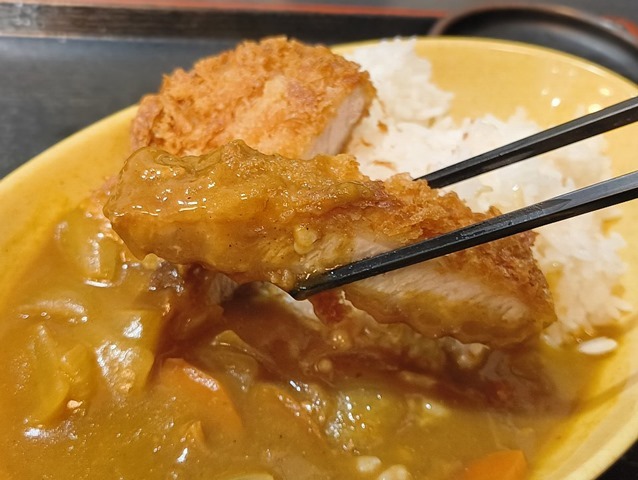 カツも食べるのだ