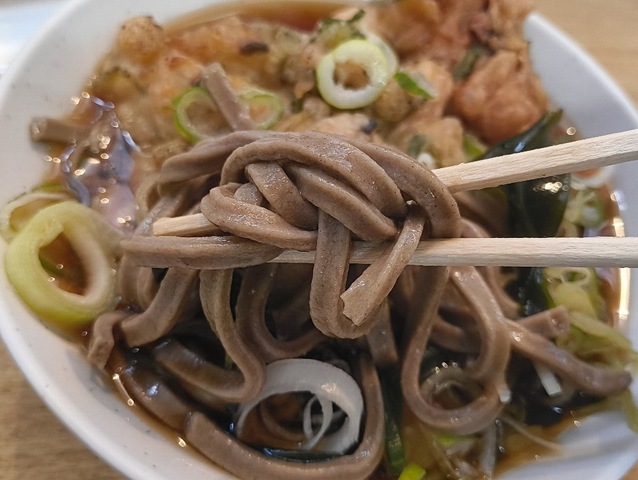 太そばを手繰る