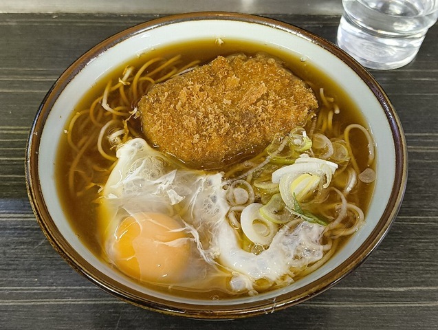 コロッケそば＋生たまご