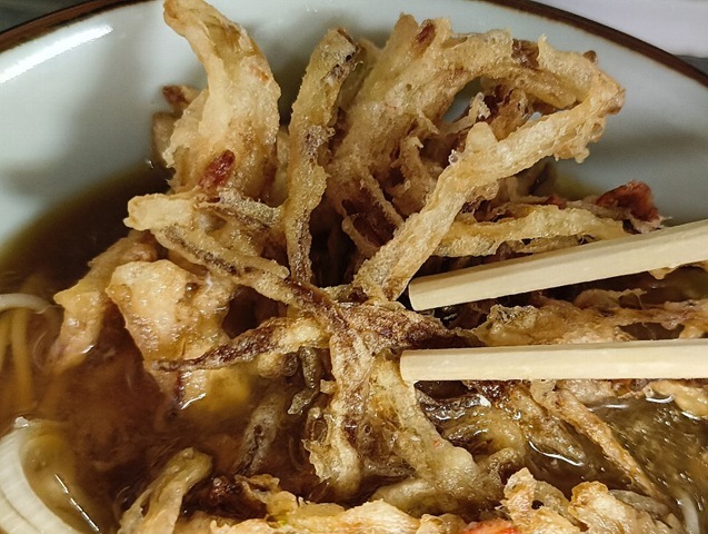 かき揚げも食べる