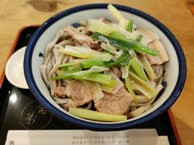 ひやにく（冷やし肉南蛮そば）