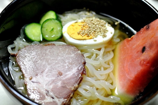 髭の冷麺