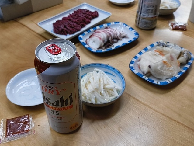 かぶら寿しと大根寿しと会津牛刺しと水だこの刺身とドライクリスタル