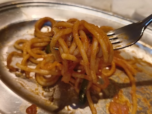 最後に4分の1程ナポリタンを食べたのだ