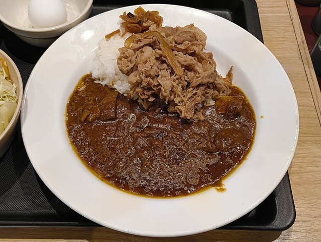 創業ビーフカレギュウ（ライス小盛）