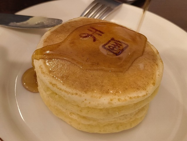 シロップをかける
